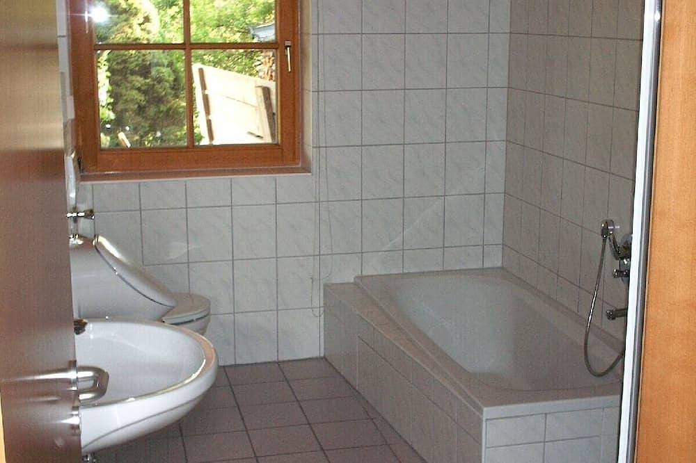 Ganze Wohnung, Ruhige und idyllische Lage in Achberg, Region Bodensee-Oberschwaben