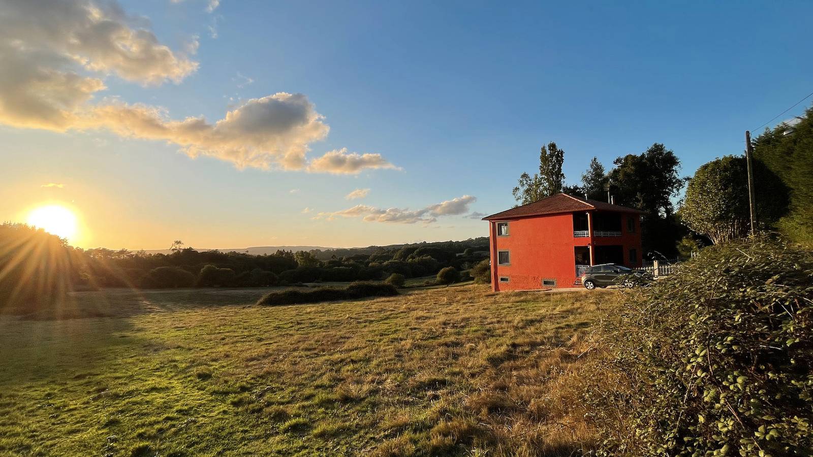 Casa de vacaciones 'As Neveiras' con vistas a la montaña, jardín privado y Wi-Fi in Forcarey, Provincia de Pontevedra