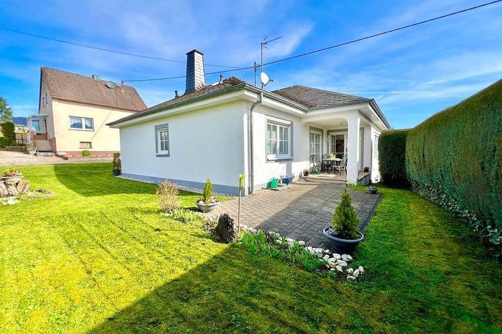 Ferienhaus für 8 Personen, mit Garten und Terrasse