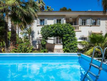 Ferienhaus für 6 Personen, mit Whirlpool und Balkon sowie Pool und Garten, kinderfreundlich auf Mallorca