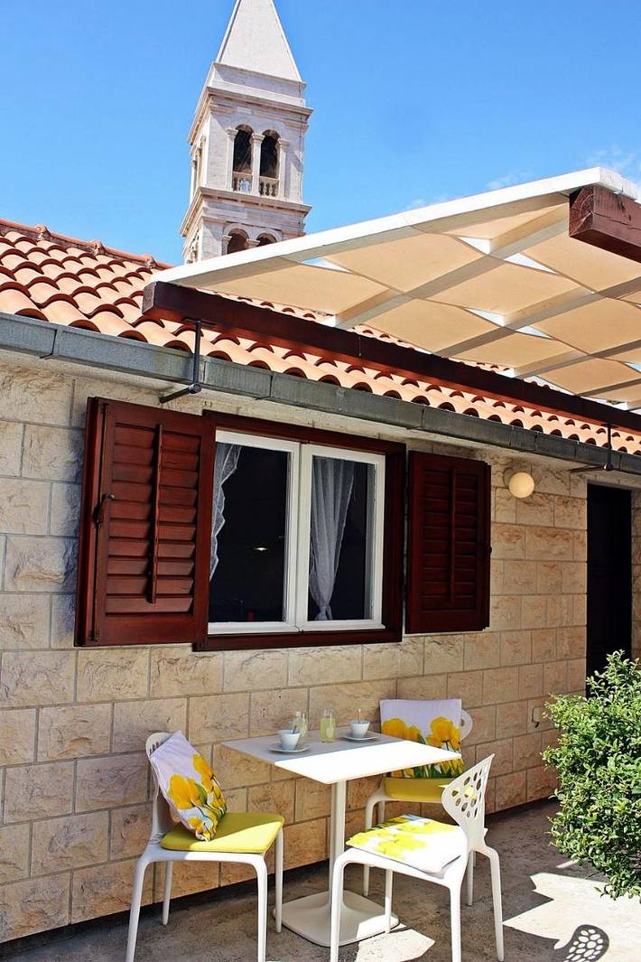 Appartamento vacanze per 3 persone, con giardino - 1