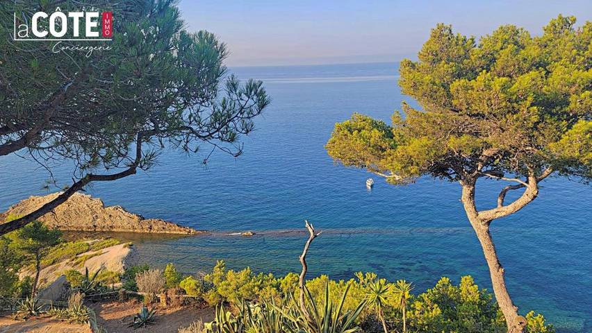 Location de vacances pour 6 personnes, avec vue et jardin à Ensuès-la-Redonne - 4