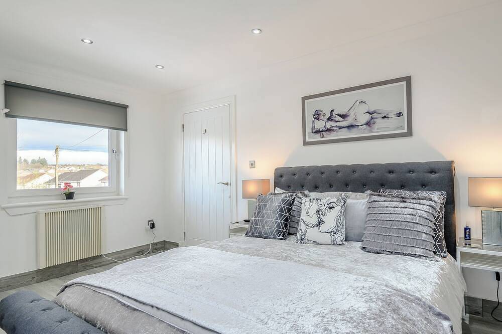 2 slaapkamer accommodatie in Caldercruix, near Airdrie in North Lanarkshire