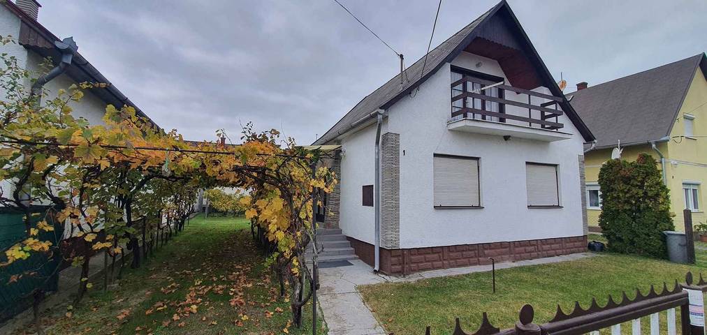 Ferienhaus für 6 Personen, mit Balkon und Garten in Ungarn
