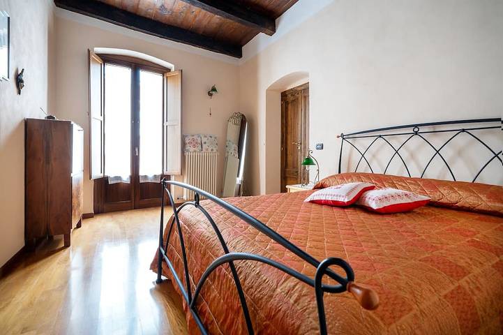 Apartamento de vacaciones para 5 personas, con jacuzzi y balcón - 1
