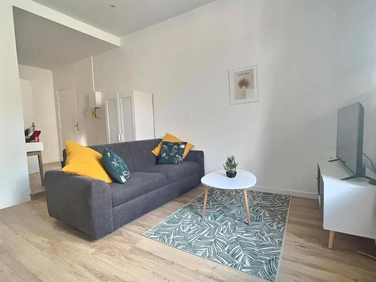 Appartement entier, One-Bedroom Apartment in Nègrepelisse, Tarn-et-Garonne