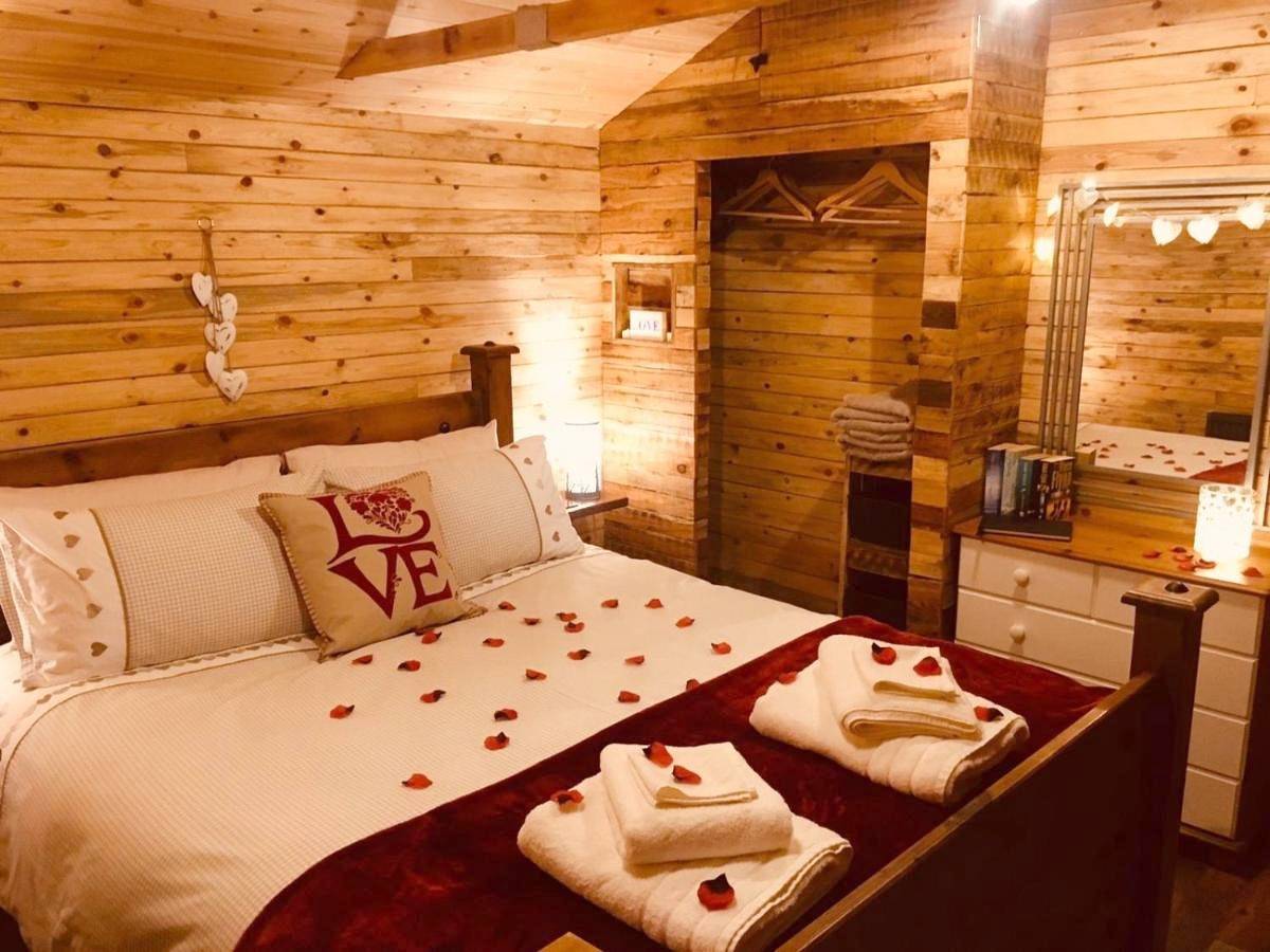 Deluxe King Room in Flintshire