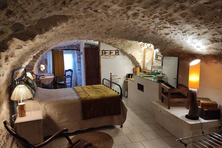 Vrbo Property in Vallon-Pont-d'Arc, Gorges de l’Ardèche