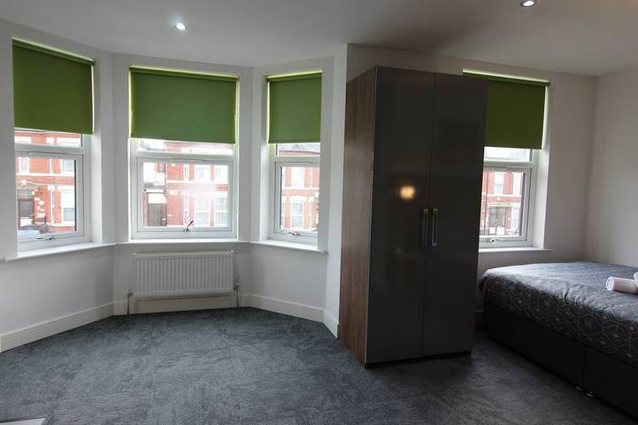 Apartamento entero, Victoria House - Superior Studio in Coventry, Birmingham y alrededores