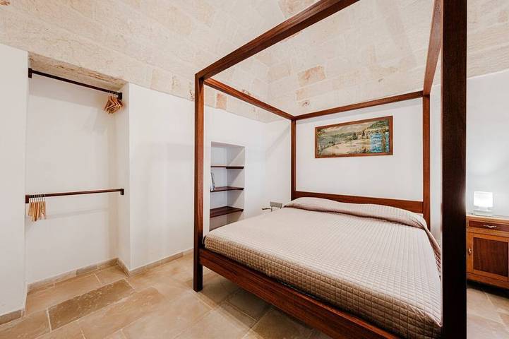 Grosszügige villa mit pool in Apulien in San Bartolomeo (Bari), Monopoli