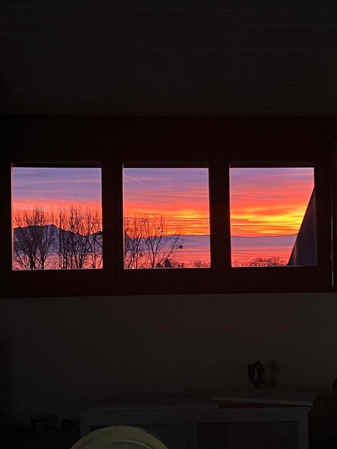 Gîte pour 2 personnes, avec Balcon et Terrasse à Pully