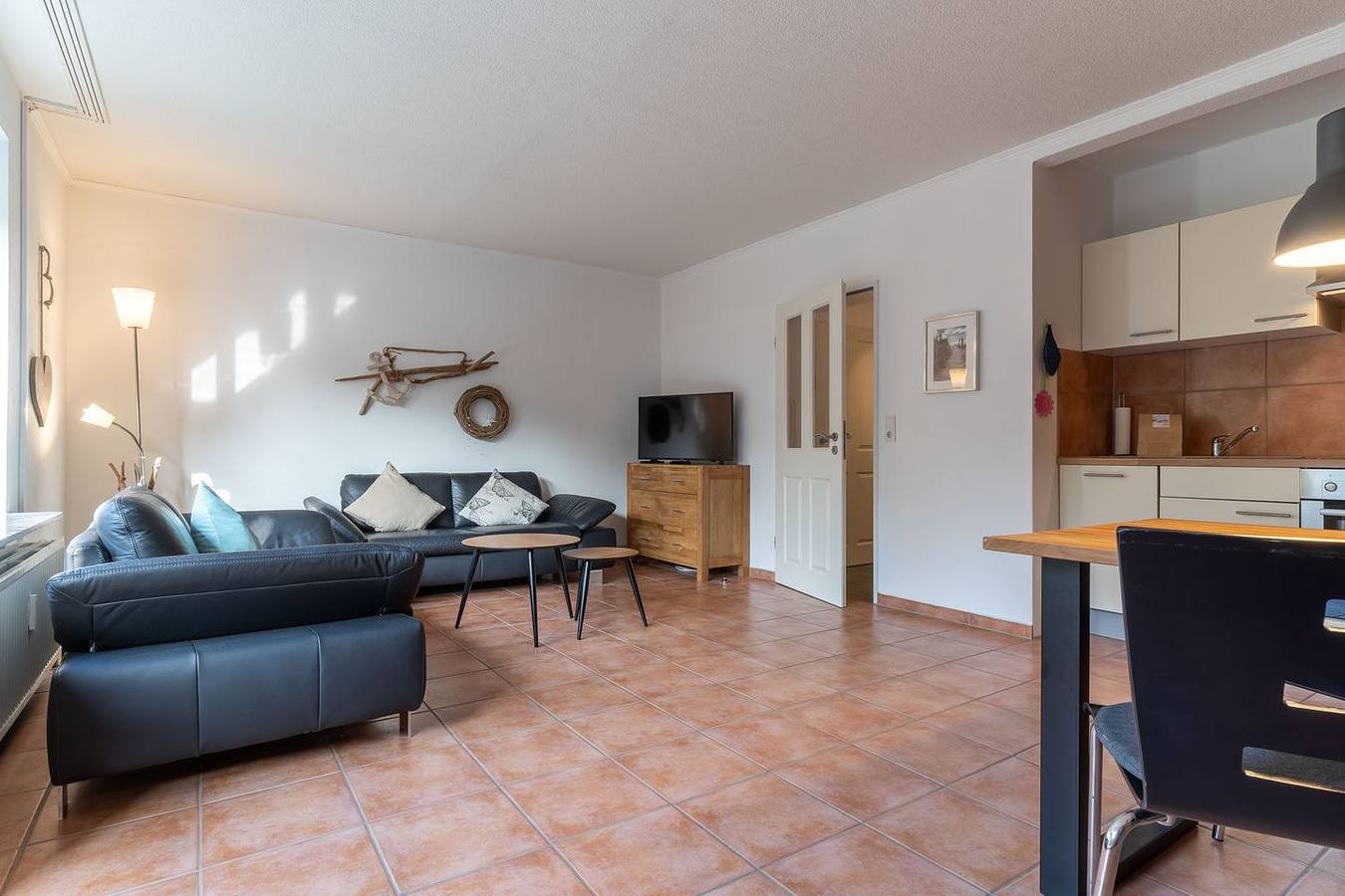Apartamento entero, Schöne 3-Zimmer Erdgeschoßwohnung mit Garten für 4 Personen im Ortsteil Dorf in St. Peter-Ording, Eiderstedt