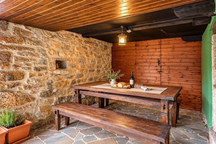Casa rural 'La Congosta Mágica Aldea De Montaña' con vistas a la montaña, terraza compartida y Wi-Fi in Teverga, Cordillera Cantábrica