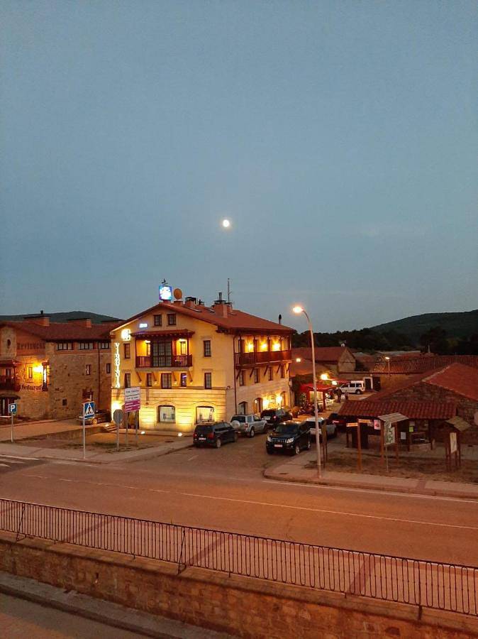 Hotel para 2 personas, con vistas y terraza - 1