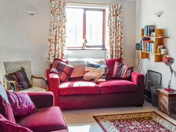 Holiday Rental for 3 People in Devon, South West England, Photo 1