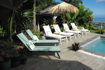 Chambre d’hôte pour 2 personnes, avec jardin ainsi que piscine et jacuzzi dans DOM-TOM