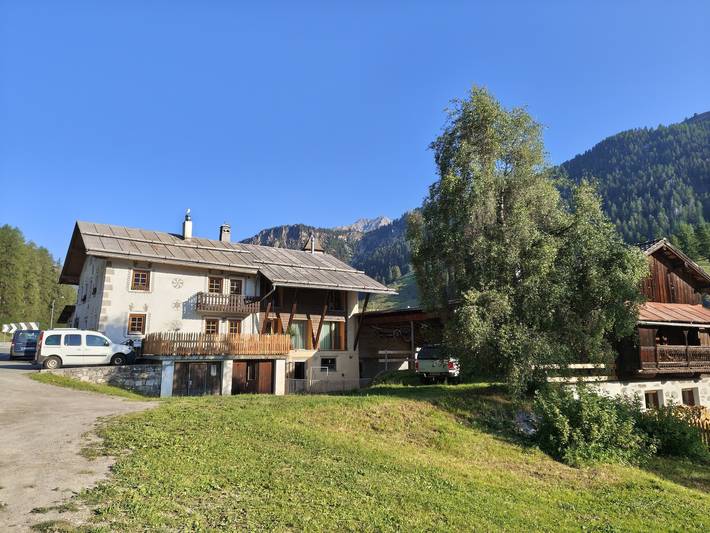Ferienwohnung für 6 Personen, mit Terrasse und Sauna in Val Müstair