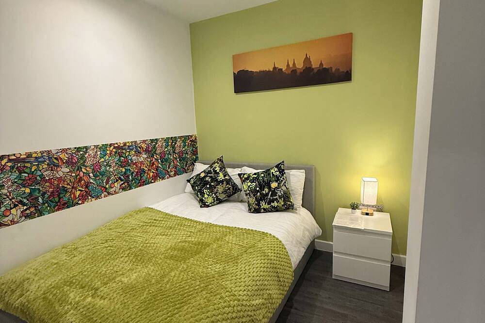 Entire apartment, Elegant Apartment for both business and leisure travellers! Fully furnished in Barnsley, South Yorkshire