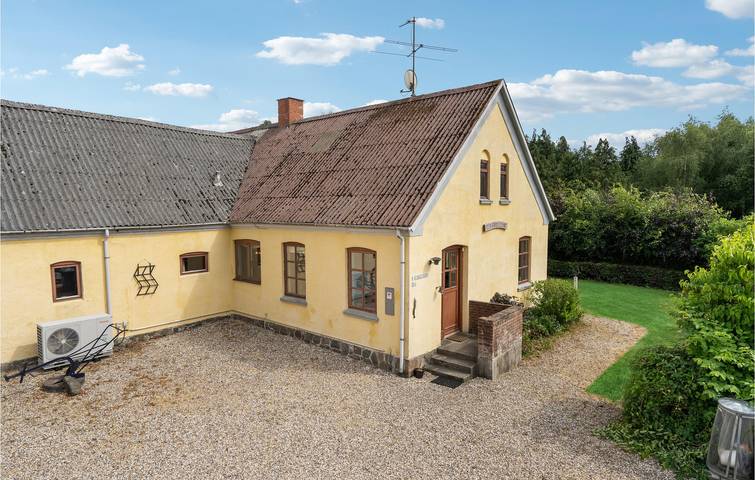 Ferienhaus für 6 Personen mit Terrasse in Svendborg