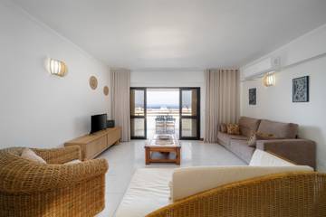 Apartment for 6 People in Vilamoura, Quarteira, Photo 1