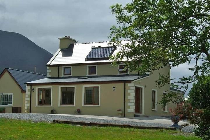 Ferienhaus für 7 Personen, mit Garten und Whirlpool