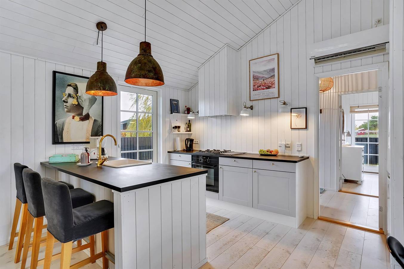 Home in Slagelse with Wifi in Kongsmark Strand, Slagelse