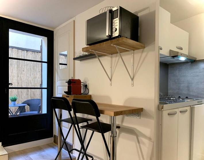 Gîte pour 2 personnes, avec terrasse dans Port De Toulon - 4