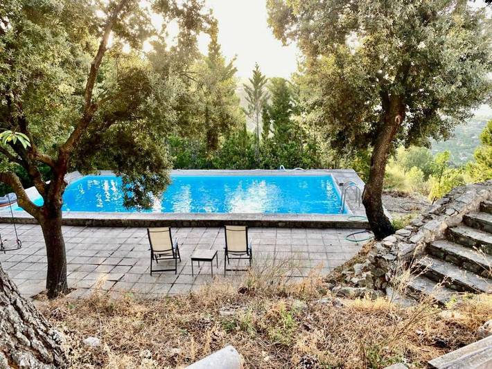 Casa rural para 9 personas, con Balcón/Terraza además de Jardín y Piscina en Provincia de Jaén