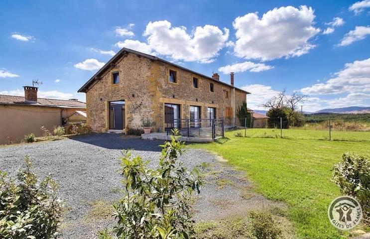 Gîte pour 7 personnes, avec jardin - 1