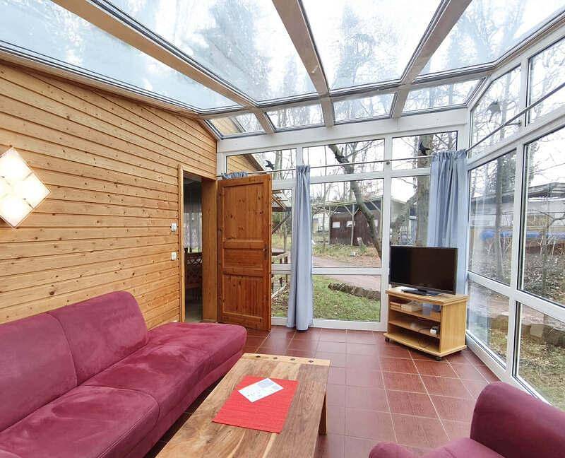 Ferienhaus mit Seeblick und Wintergarten in Rotta, Kemberg