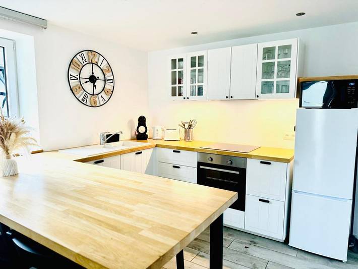 Location de vacances pour 6 personnes, avec terrasse et jardin dans Petit Coo - 2