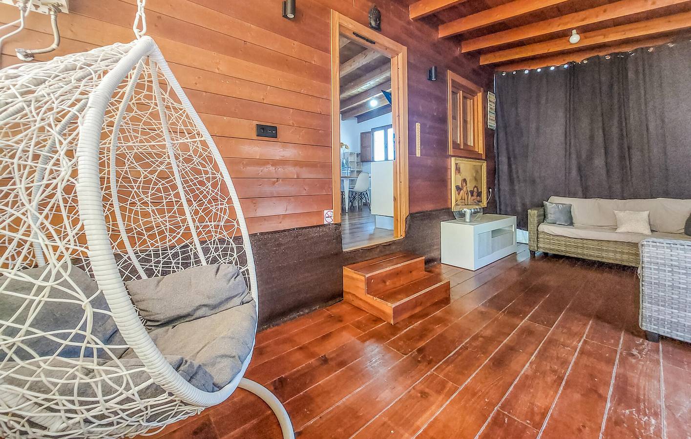 Cozy Mobile Home with Pool, AC & Parking in Xàtiva in Xàtiva, Valencia Province