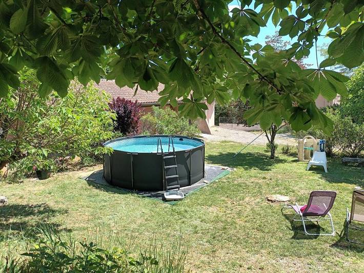Maison d’hôte pour 2 personnes, avec piscine ainsi que vue et jardin