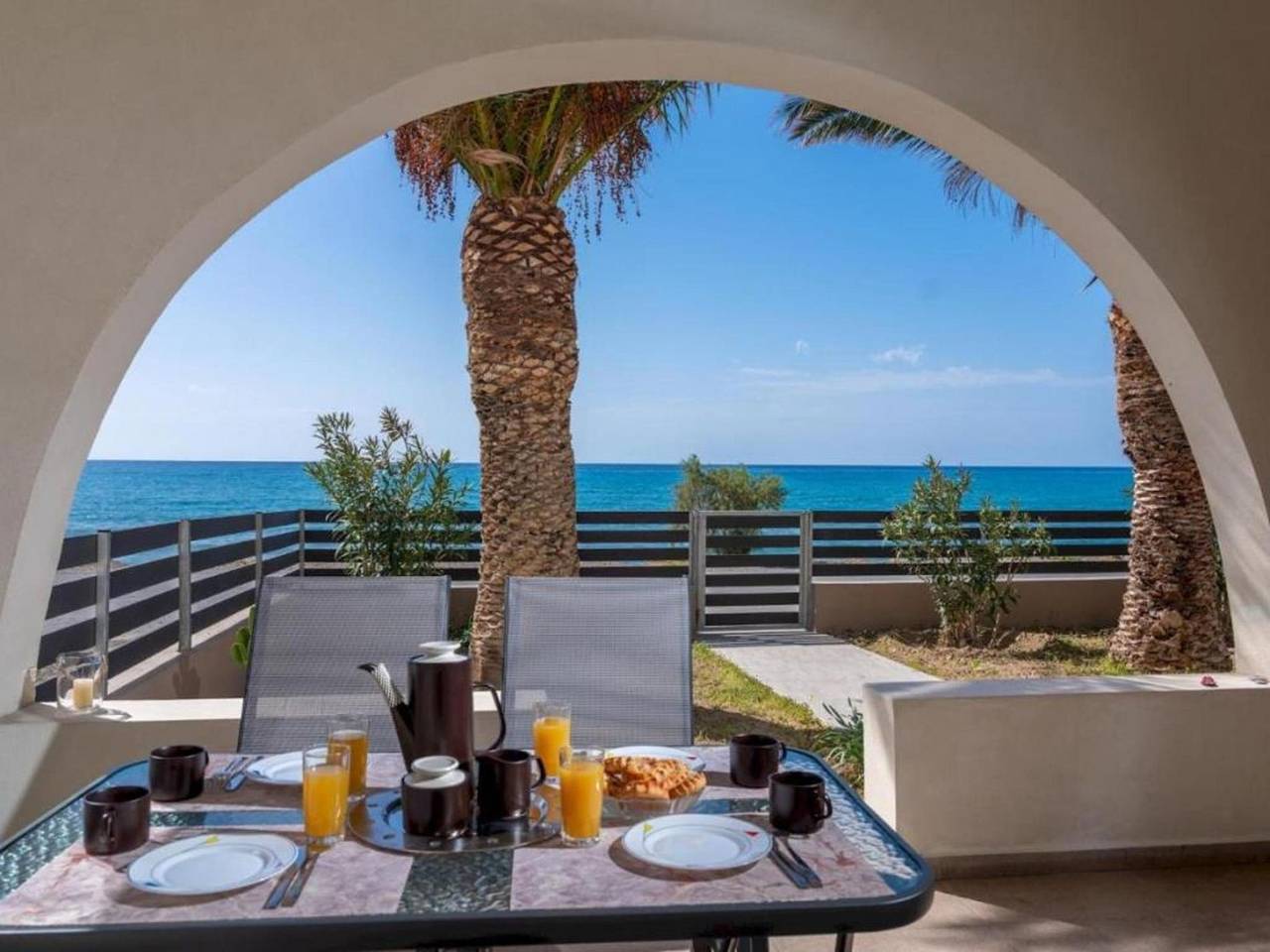 Ganze Wohnung, Ferienwohnung für 4 Personen mit Garten in Keratokampos, Iraklio-Heraklion und Umgebung