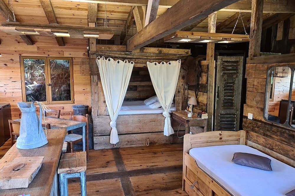 Cabane Avec Piscine au Cœur du Maquis in Sartena, Sartène e dintorni