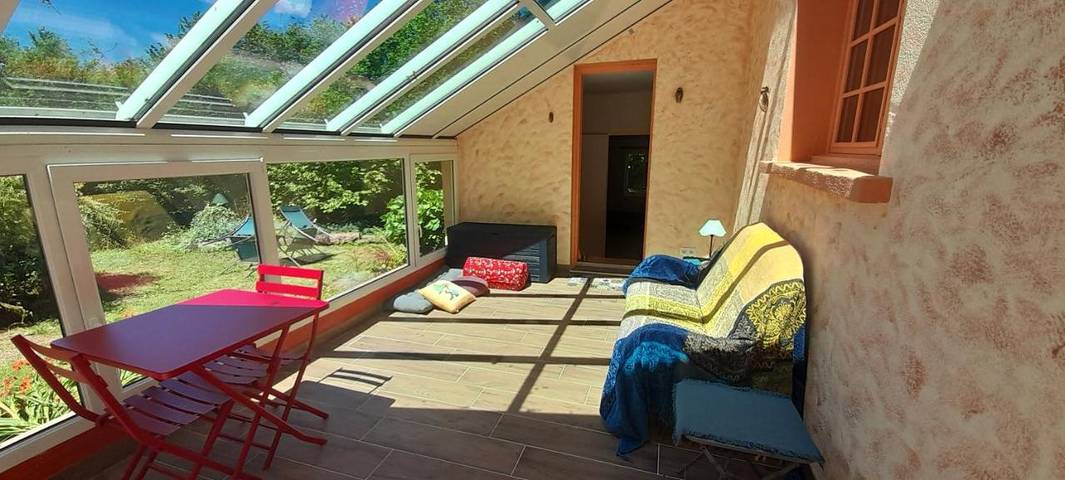 Location de vacances pour 8 personnes, avec vue et jardin, adapté aux familles à Ossun-ez-Angles - 3