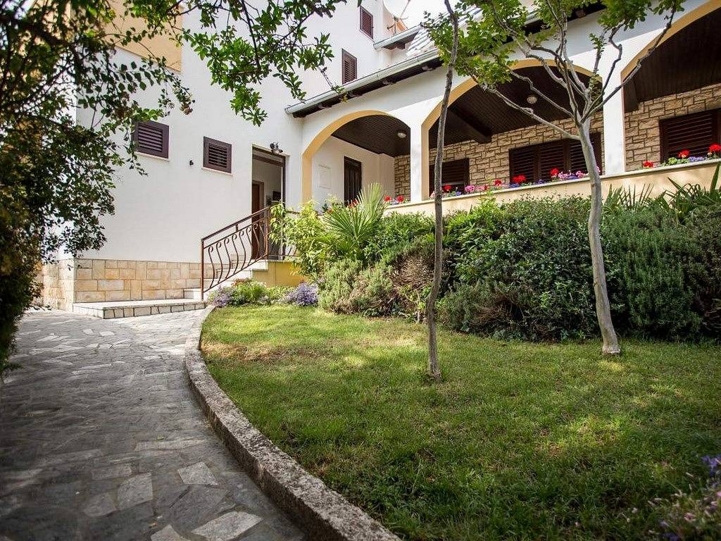 Ganze Wohnung, 1-Zimmer-Ferienwohnung mit Balkon Rovinj A-22526-a in Rovinj, Rovinj und Umgebung