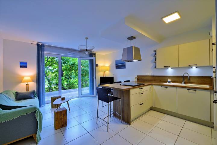 Ferienhaus für 4 Personen mit Terrasse in Lège-Cap-Ferret, Arcachon und Umgebung