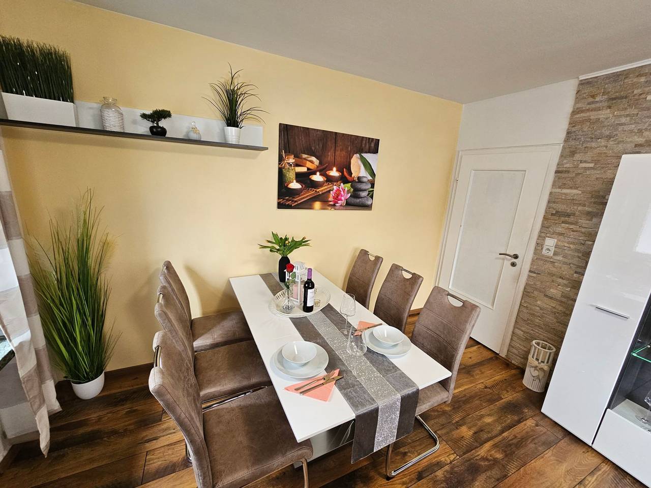 Appartement entier, In Wesertor mit Garten in Cassel (Allemagne), Hessisches Bergland