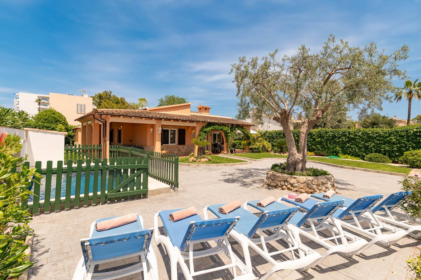 Villa Bellota in Alcúdia, Mallorcas Küste