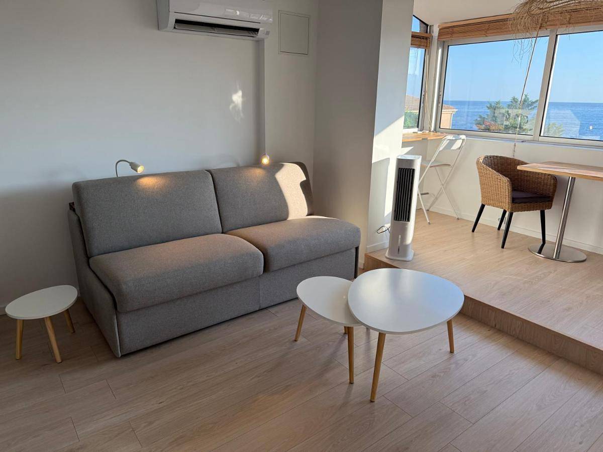 Appartement entier, One-Bedroom Apartment in Sausset-les-Pins, Côte méditerranéenne (France)