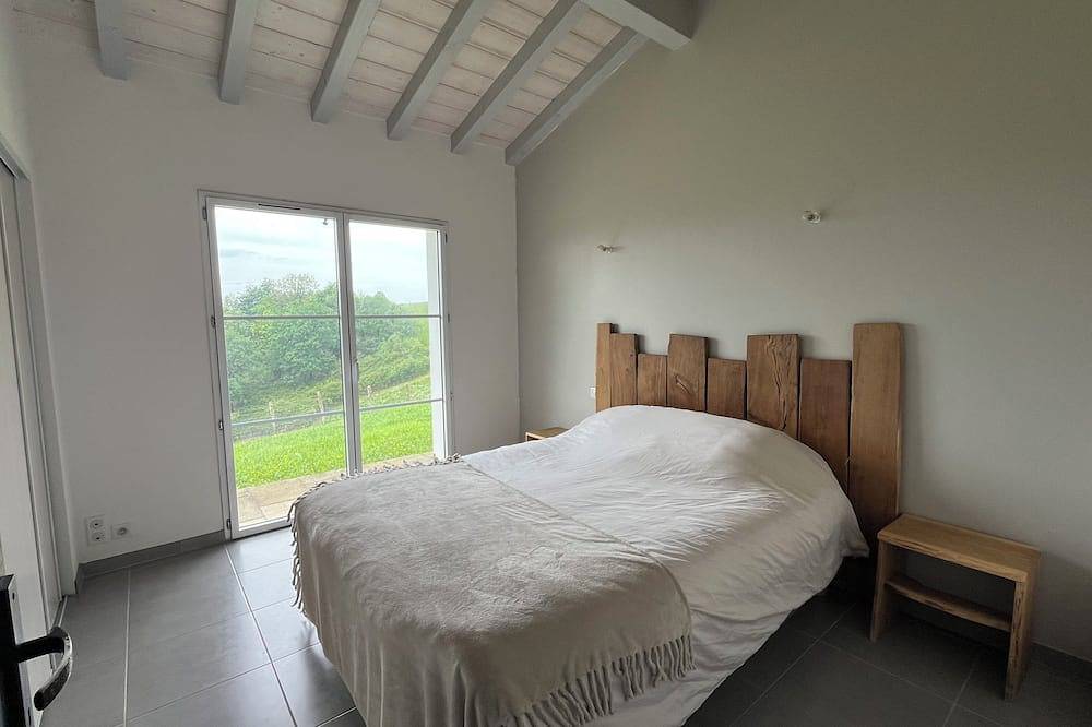 Ganze Wohnung, Large family apartment 145m² - quiet & nature in Souraïde, Bayonne und Umgebung