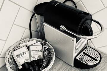 Bed And Breakfast for 2 People in Suffolk, England, Photo 4