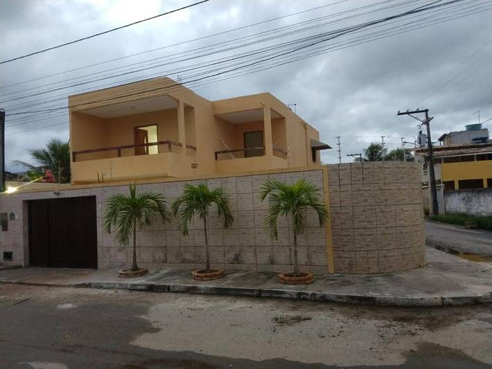 Casas e apartamentos de temporada para 16 pessoas, com vista e piscina e ainda jardim, com animais de estimação em Arembepe