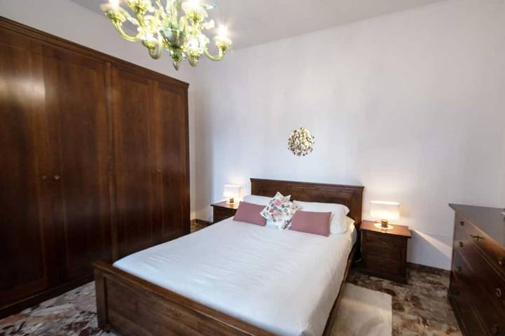 Ganze Wohnung, Ca dei Ferro - Murano Island, beautiful Venetian apartment with private terrace in Murano, Venedig