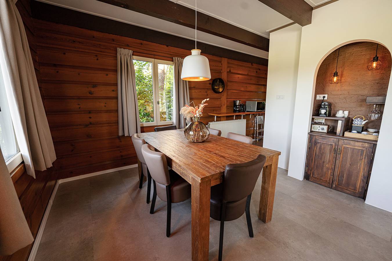 Gemütlicher Bungalow für 6 Personen mit einem attraktiven Kamin in grüner Umgebung in Soest (Niederlande), Utrecht und Umgebung