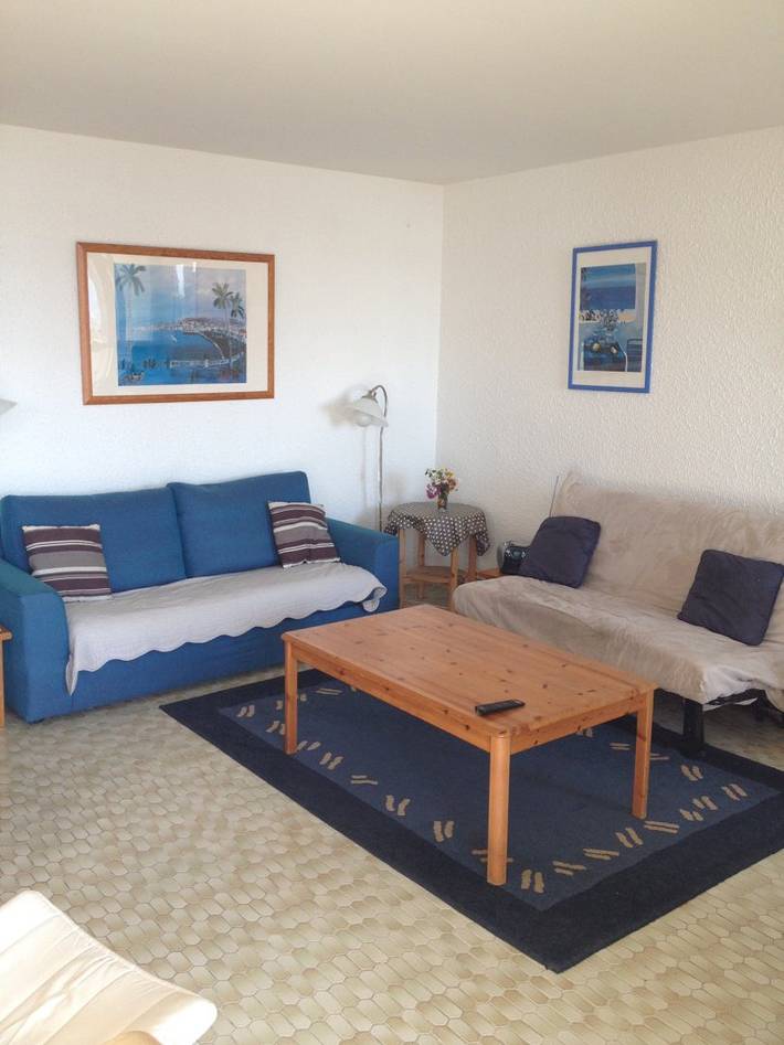 Gîte pour 5 personnes, avec terrasse ainsi que jardin et piscine à Cassis - 2