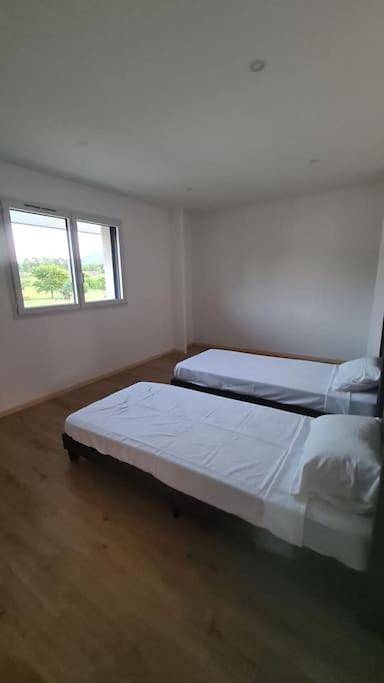 Location de vacances pour 7 personnes, avec vue et terrasse à Sciez - 3