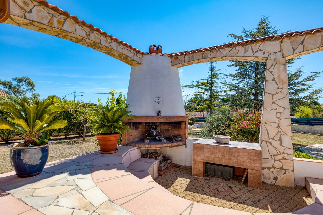 Chambre d'hôtes 'Chez Gaston' avec piscine privée, Wi-Fi et climatisation in Saint-Drézéry, Région de Montpellier