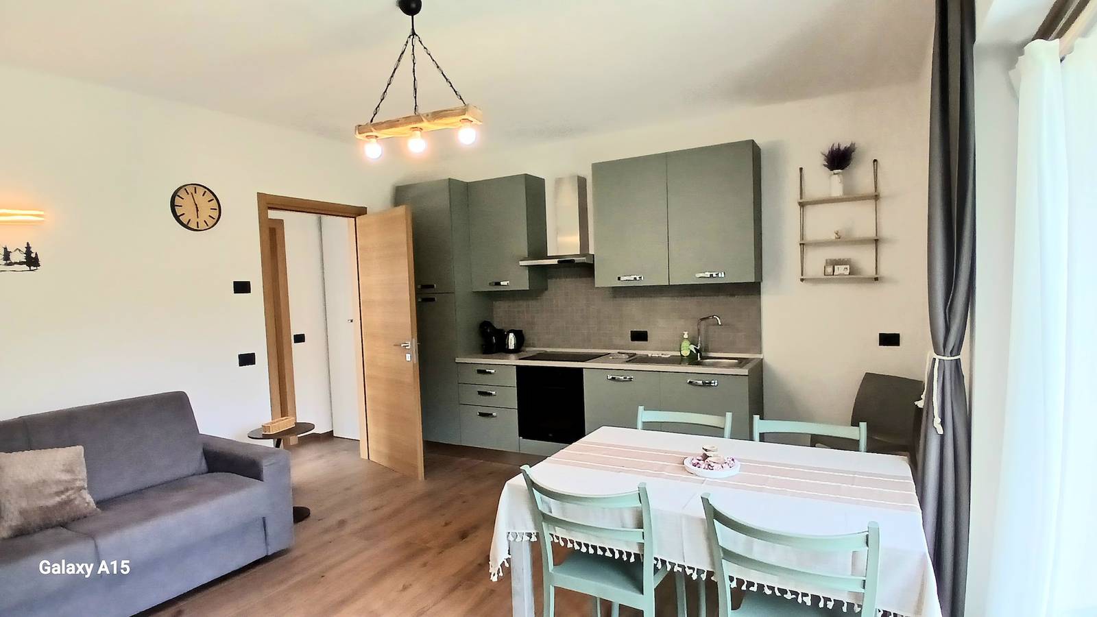 Hel lägenhet, Apartment 'Vallaccia' with Mountain View, Shared Garden and Wi-Fi in Livigno, Stilfser Joch National Park
